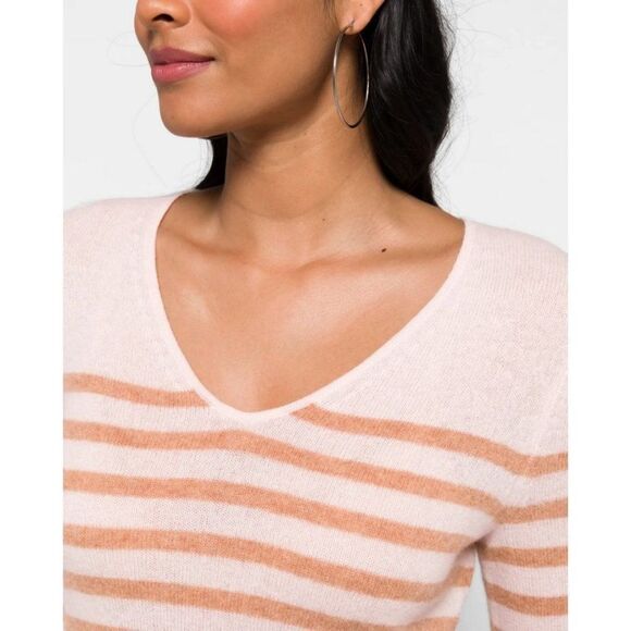 41 Hawthorn 'Shandley' Cashmere V Neck Sweater 490 - Picture 4 of 11